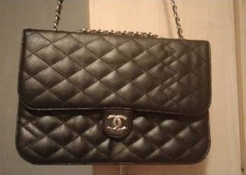 Sprzedam torebkę COCO Chanel nie jestem pewny czy to oryginał.