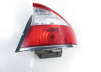 LAMPA PRAWA TYLNA SUBARU LEGACY IV 22020960