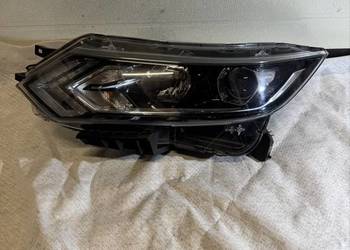 Lampa lewy przód Nissan Quashai II Fl J11 17-21