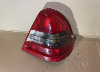 2028201064 Lampa tył tylna prawa mercedes c w202 sedan