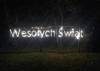 NAPIS WESOŁYCH ŚWIĄT LED 2D W RAMCE