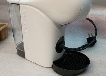 Ekspres kapsułkowy Krups KP 240 Genio S Dolce Gusto Biały Ekspres kapsułkowy Krups KP 240 Genio S Dolce Gusto Biały