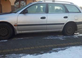 Avensis 1.6 vvti 2002 manualna bez gazu