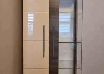 Witryna przeszkona z 6 półkami biała, HM Velvetia Meble Wieruszów