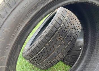 Opony zimowe Austone Skadi SP-901 225/45 R17 94 V Opony zimowe Austone Skadi SP-901 225/45 R17 94 V