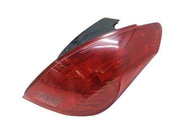 LAMPA TYŁ PRAWA 5D HB T7  9680425680 Peugeot 308 I (2007-2014)