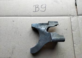 ŁAPA SILNIKA 9642089680 Citroen Peżot 2.2HDI C5 C8  607 807