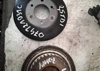 VW LT T4 2,5 TDI koło pompy wtryskowej wody 074121031c