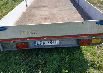 Przyczepa samochodowa