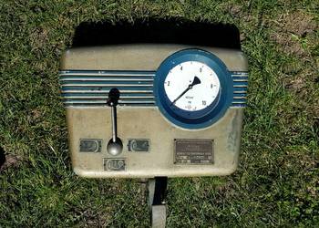 Aparat do pompowania opon PO 1, PRL Mikron Lublin