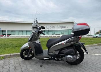 Kymco People GT300
