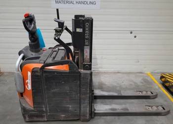 Wózek prowadzony z masztem TOYOTA SPE160 bateria Li-Ion od DEALERA