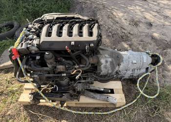 Kompletny silnik z osprzętem /BMW E60