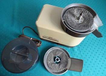 Młynek kamienny do zboża