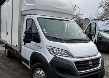 Sprzedaż Busa Dostawczego Kontener z Windą, 3.5 T