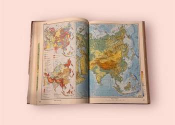 Atlas geograficzny świata 1987 rok