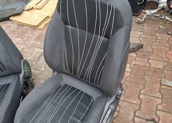FOTEL LEWY PRZÓD OPEL CORSA D FOTEL LEWY PRZÓD CORSA D 5D
