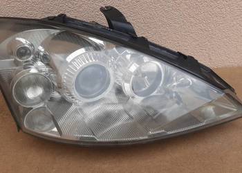 lapa prawa przednia Ksenon Ford Focus mk1 XENON kompletna