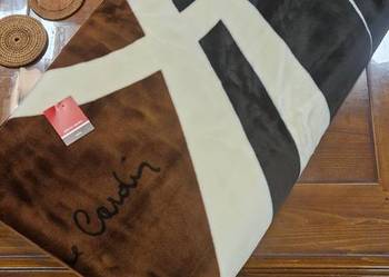 Luksusowy KOC NARZUTA na łóżko Pierre Cardin  brązowy nowy metka na prezent