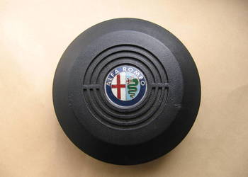 Alfa Romeo GTV lub 33 przycisk klaksonu 1983r
