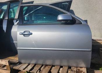 Ford Mondeo mk3 Polift kombi Ghia 2006r  Kod lakieru 72