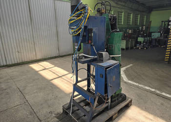 Nitownica radialna TEKOMA NR-16, nity do 16 mm (22)