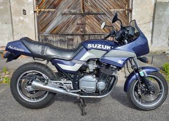 Suzuki gsx 750 es w dobrym stanie ładny klasyk