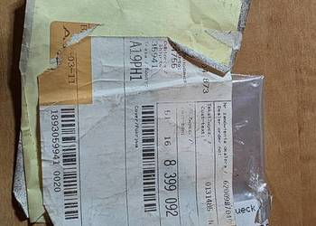 BMW Z3 Coupe E36 Tylna osłona śruby skrzynki na drobiazgi 51168399092