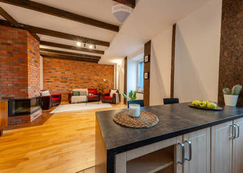 Klimatyczne 90 m.kw w kamienicy na Targówku