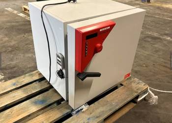 Cieplarka (inkubator) laboratoryjna BINDER BD 53
