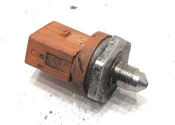 REGULATOR CIŚNIENIA PALIWA AUDI A4 B8 1.8 120KM 07-15 ZAWÓR