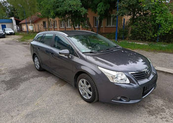 Toyota Avensis Bezwypadkowy, pełna historia, ładny III (2009-)