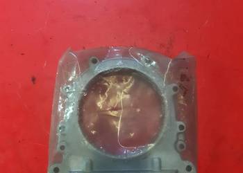 89002023 Pokrywa tylna silnika URSUS C385