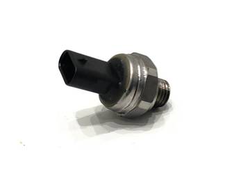 CZUJNIK CIŚNIENIA OLEJU VW GOLF VII 05E906277A 1.5 130KM MANOMETR