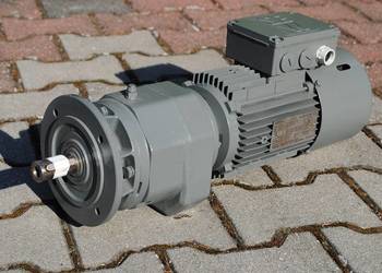 Motoreduktor kołnierzowy 0.75kw. 38obr./min.. z hamulcem. FIRMY SEW