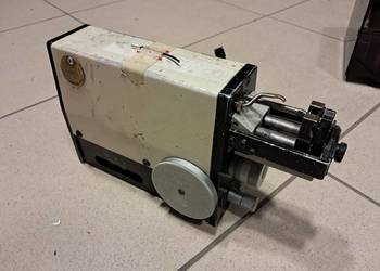 Syndyk sprzeda Maszynę pneumatyczną do obierania izolacji