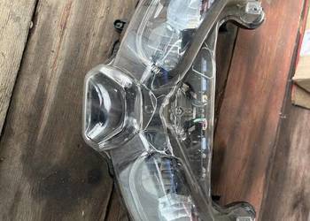 Yamaha Xmax 125 300 400 Tmax lampa przód uszkodzona 2020
