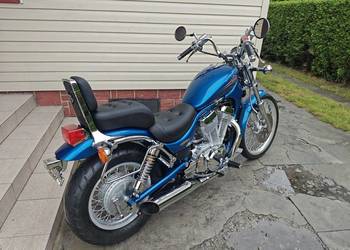 Suzuki vs 600 intruder kat. A2