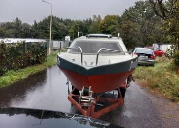 Łódź Motorowa/Kabinowa z przyczepą i silnikiem SUZUKI 2,5