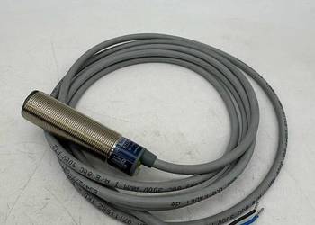 Telemecanique XT118B1PAL2 Czujnik zbliżeniowy