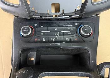 Ford Focus MK3 LIFT panel nawiewu klimatyzacji ramka obudowa