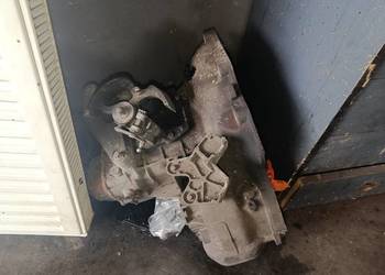 Zafira B Astra H skrzynia Biegów F17 1.8 Z18XER