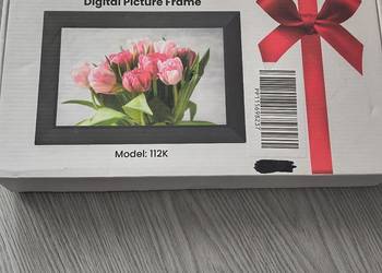 Cyfrowa Ramka na Zdjęcia WiFi Frameo 10.1" (Model 112K) – Nowa!