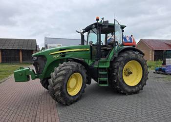 John Deere 7930