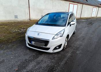Peugeot 5008 SW  1.6 diesel  wersja 7osobowa Peugeot 5008 SW  1.6 diesel  wersja 7osobowa