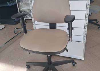 Fotel obrotowy OFFIX