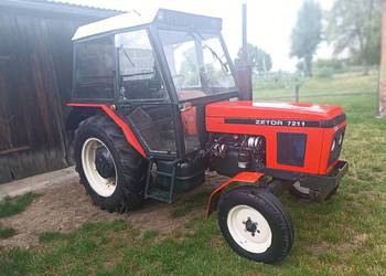 Ciągnik Zetor 7211