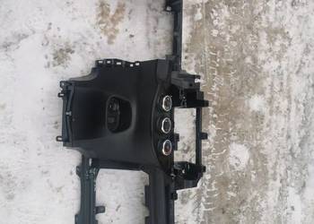 Deska rozdzielcza dolna Toyota Yaris III 1,5 VVTI lift 19r