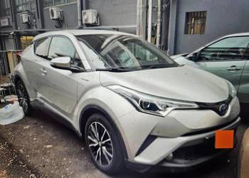 Toyota C-HR hybryda