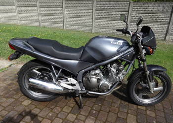Motocykl Yamaha XJ 600 S
